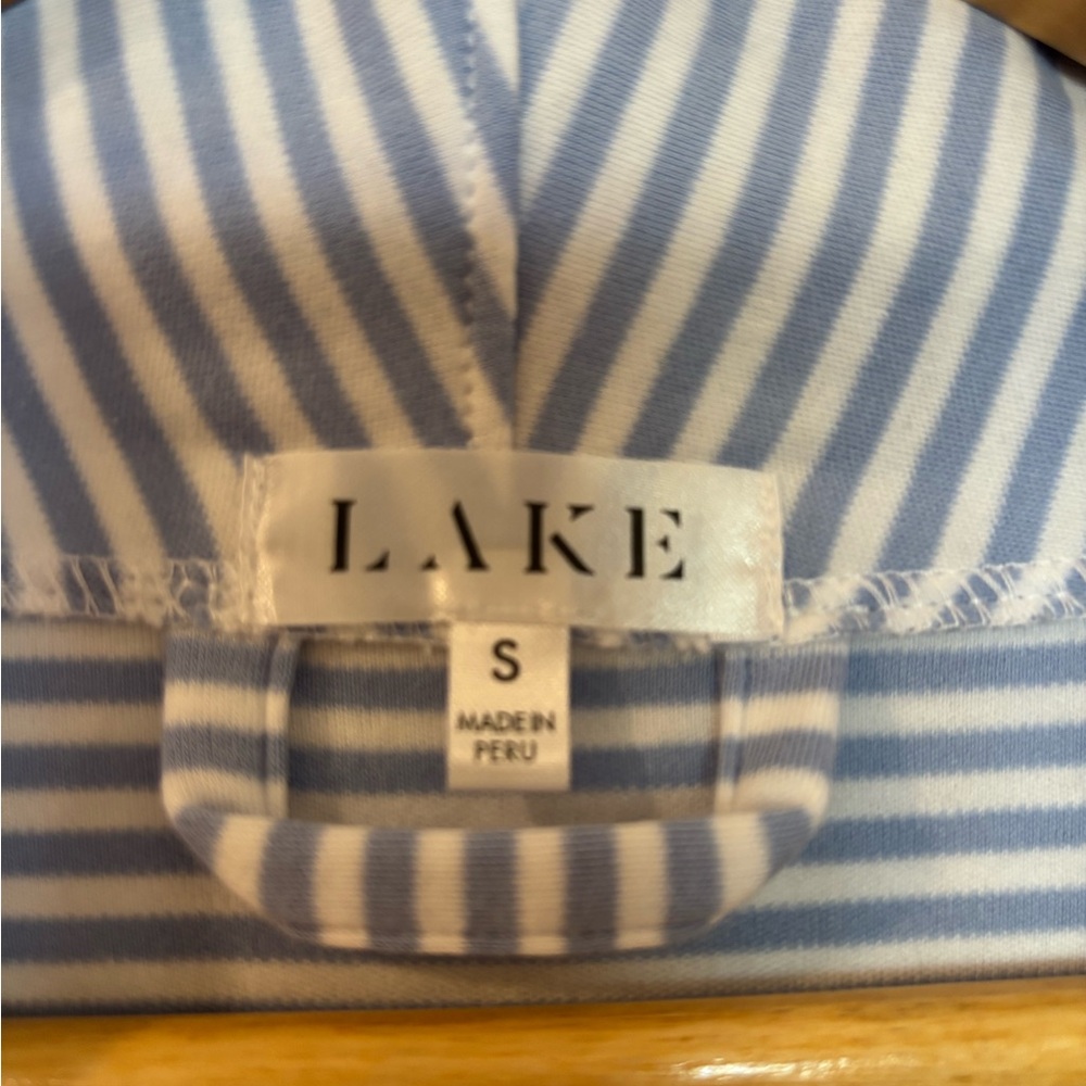NWOT LAKE Pima Robe - Picture 2 of 4